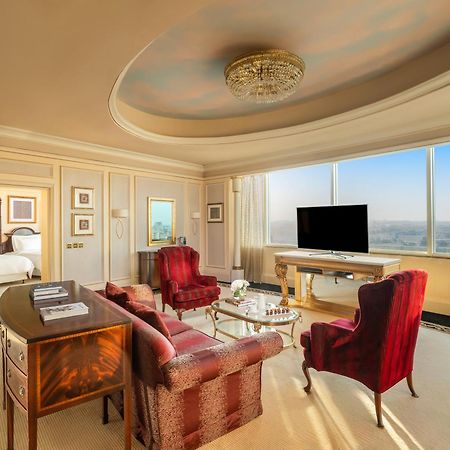 Moevenpick Hotel Khobar Bagian luar foto A suite at the Atlantis The Royal