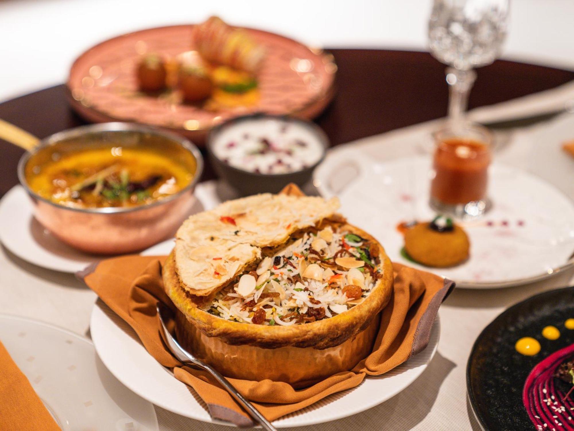 Moevenpick Hotel Khobar Bagian luar foto Hyderabadi biryani